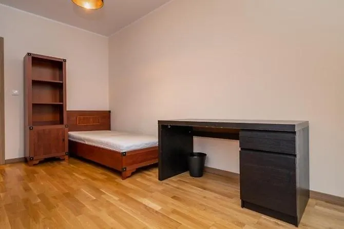 Room In Ordona Warszawa 0*,  Polska